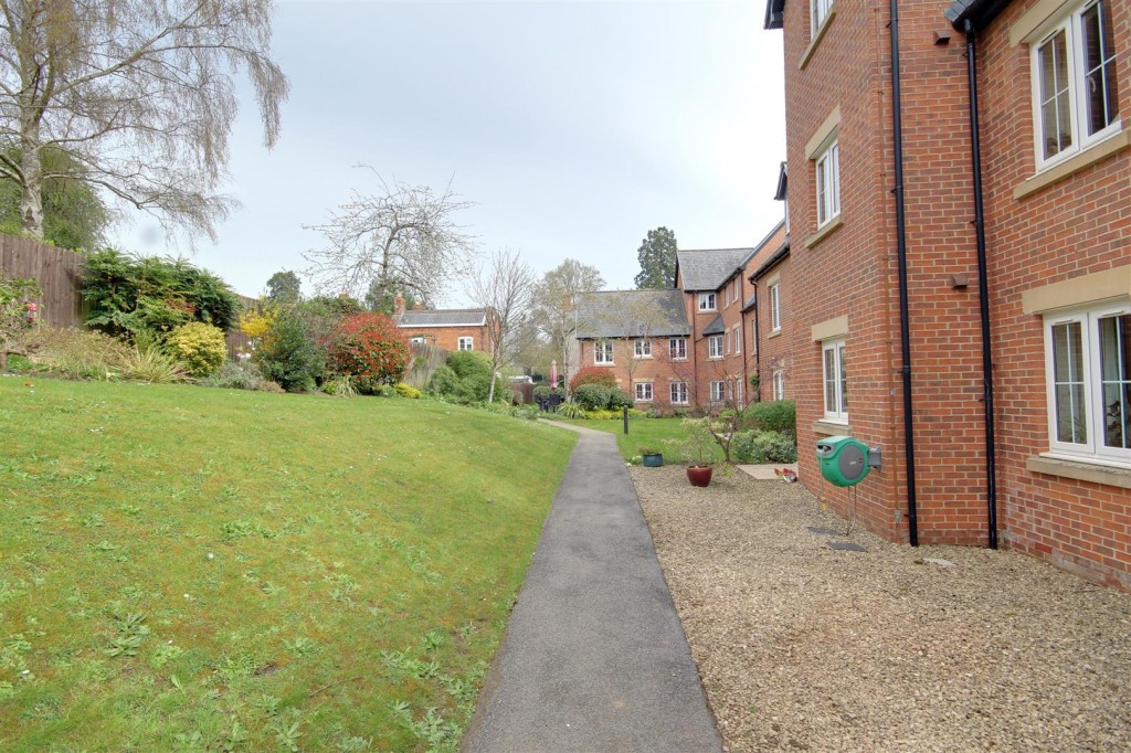 Floorplans For Daffodil Court, Newent