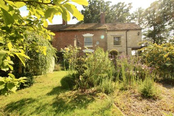 image of River Cottage, Beards Mill