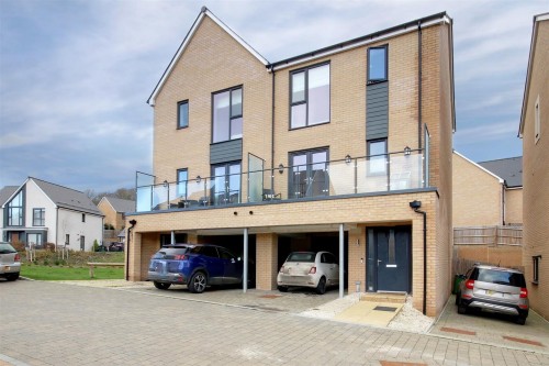 Arrange a viewing for Bailey Way, Dursley