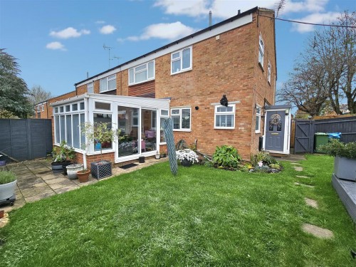 Arrange a viewing for Ayland Close, Newent