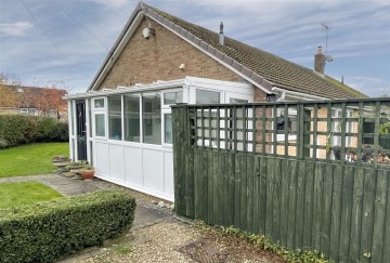 image of 27, Stonelea