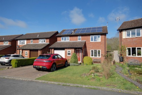 Arrange a viewing for Pincoate, Gloucester