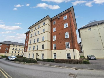 image of 10, St James House, Harescombe Drive