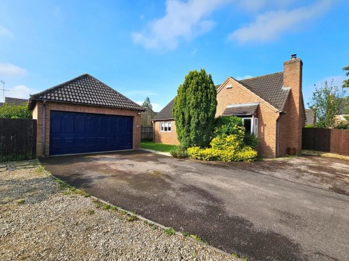Arrange a viewing for Hadfield Close, Staunton, Gloucester