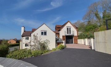 image of Lilac Cottage, Gloucester road