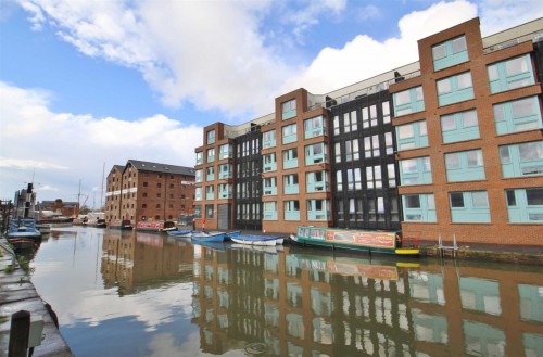 Arrange a viewing for Barge Arm, The Docks, Gloucester