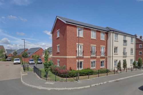 Arrange a viewing for Chestnut Road, Brockworth, Gloucester