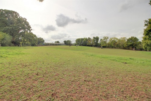 Arrange a viewing for Stoney Road, Kilcot, Newent
