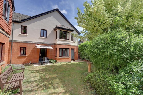 Arrange a viewing for Barnwood Road, Barnwood