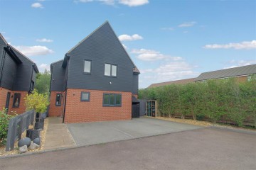 image of 5, Sycamore Close, Southend Lane