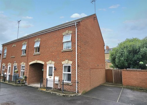 Arrange a viewing for Chillingworth Mews, Gloucester