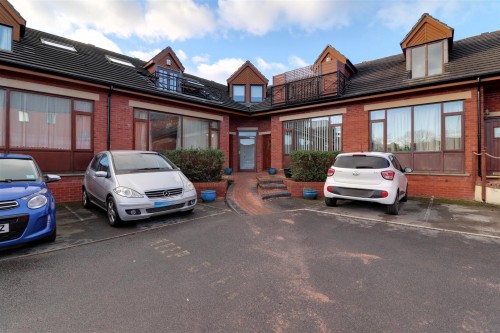 Arrange a viewing for Elgin Court, High Street, Stonehouse