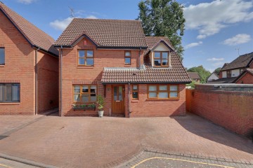 image of 18, Berkeley Close
