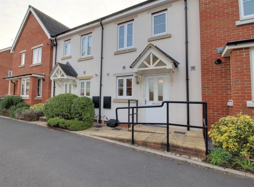 Arrange a viewing for Drovers Way, Newent, GL18