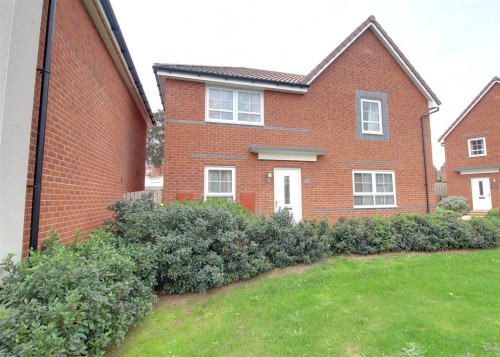 Arrange a viewing for Eagle Crescent, Newent