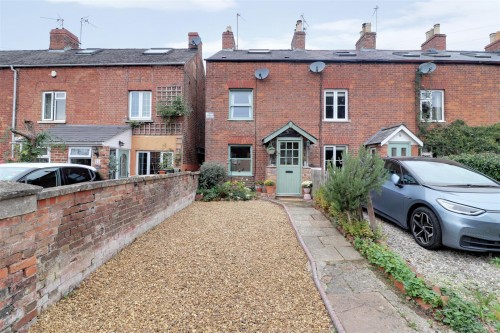 Arrange a viewing for Regent Street, Stonehouse
